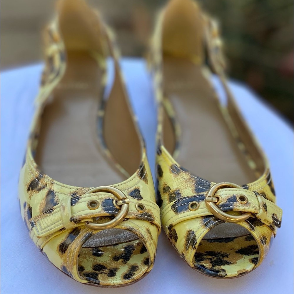 NW Stuart Weitzman 💯 🇪🇸 Leather Open toe Flats, Sz 7 - Picture 3 of 11